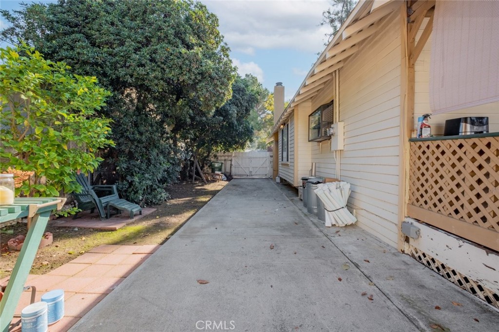 1961 Addison Way Los Angeles, CA 90041 - Photo 30 of 32