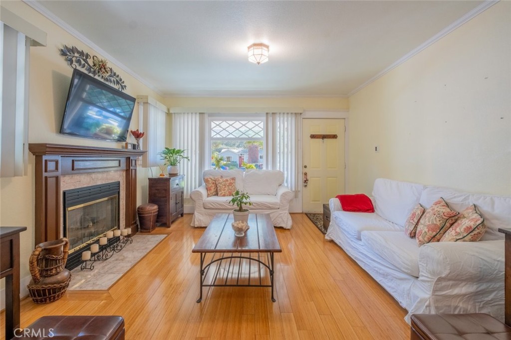 1961 Addison Way Los Angeles, CA 90041 - Photo 5 of 32