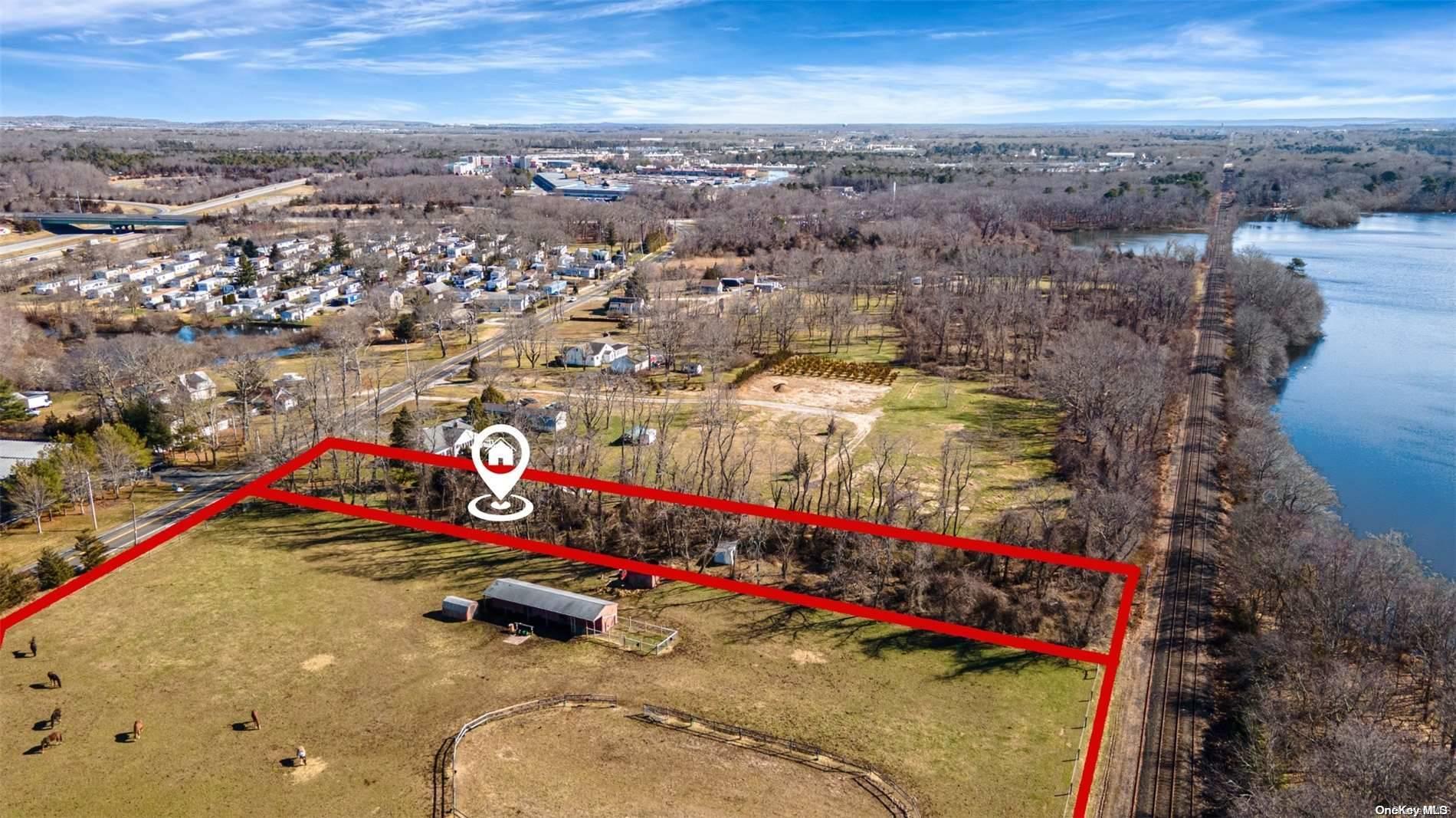 2033 River Road Calverton, NY 11933 - Photo 1 of 1 Gallery Image 1