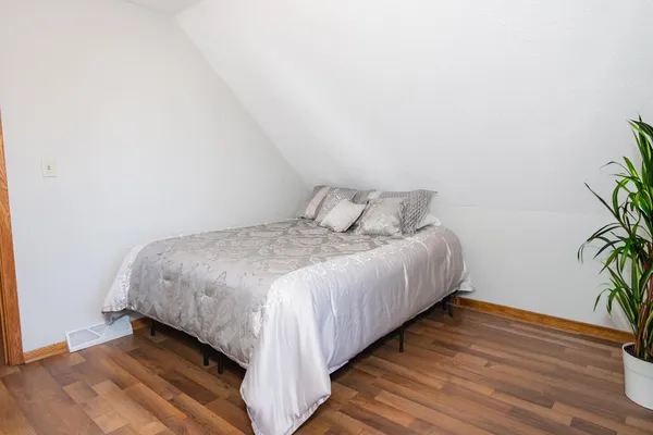 $199,900 | 470 7th Street West, Winona, MN 55987