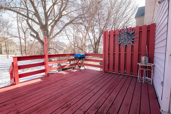 $199,900 | 470 7th Street West, Winona, MN 55987