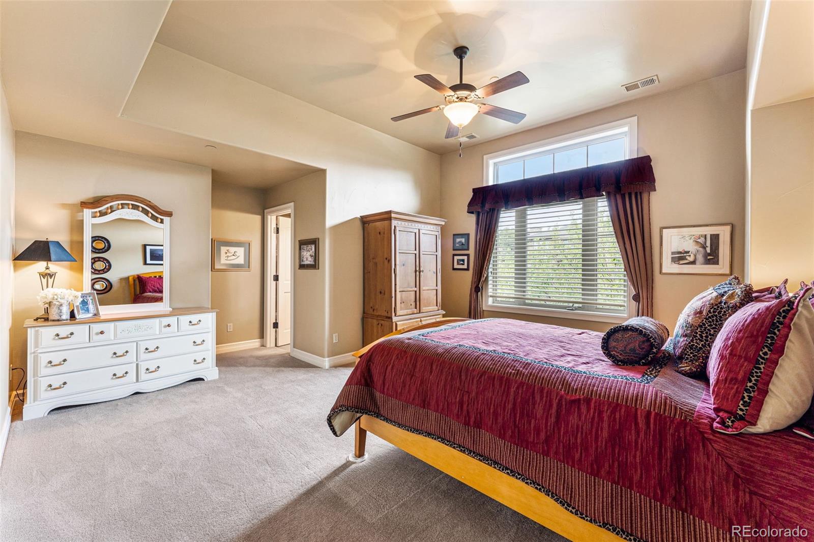 978 Buffalo Ridge Road Castle Pines, CO 80108 - Photo 30 of 40