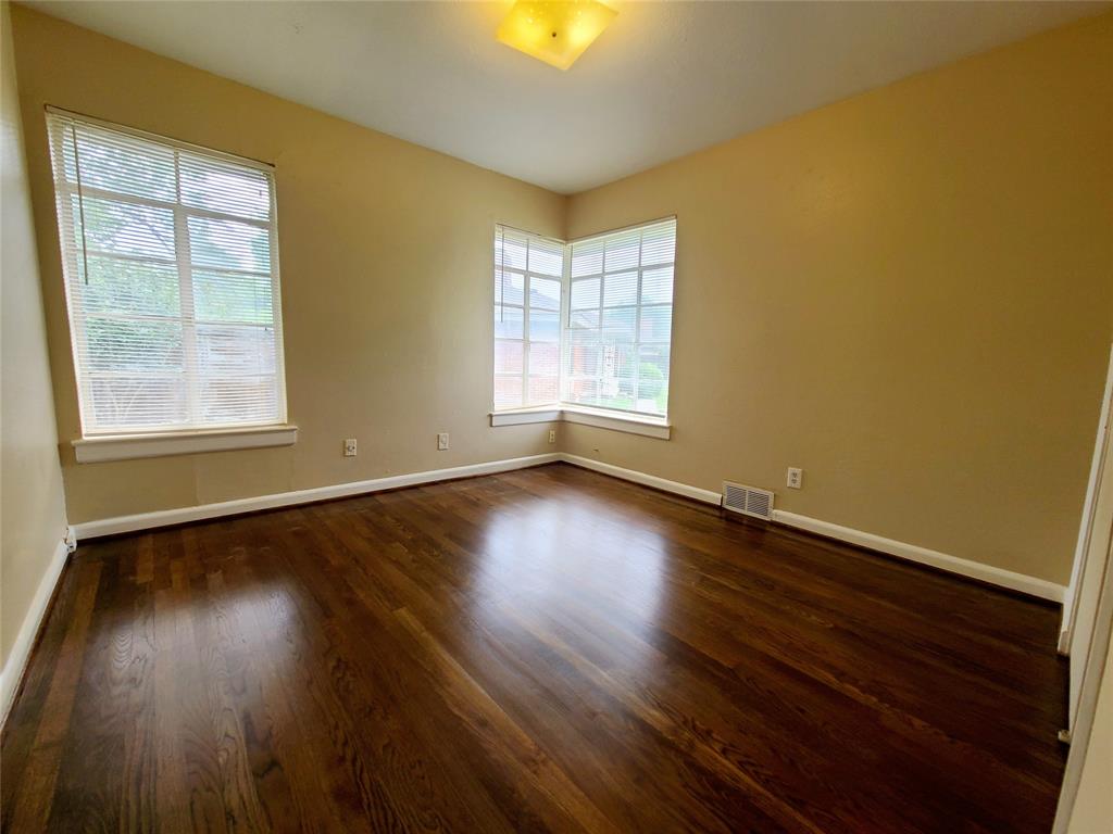 9867 Carnegie Place Dallas, TX 75228 - Photo 15 of 23