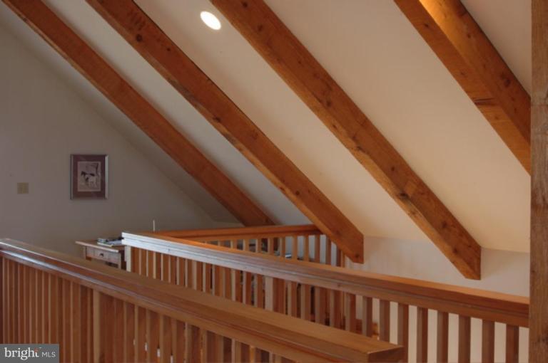 285 Round Hill Road Boston, VA 22713 - Photo 11 of 21 Loft Area Cat Walk