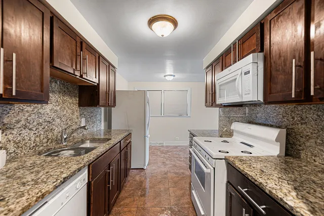 $225,000 | 7948 South Avalon Avenue, Chicago, IL 60619