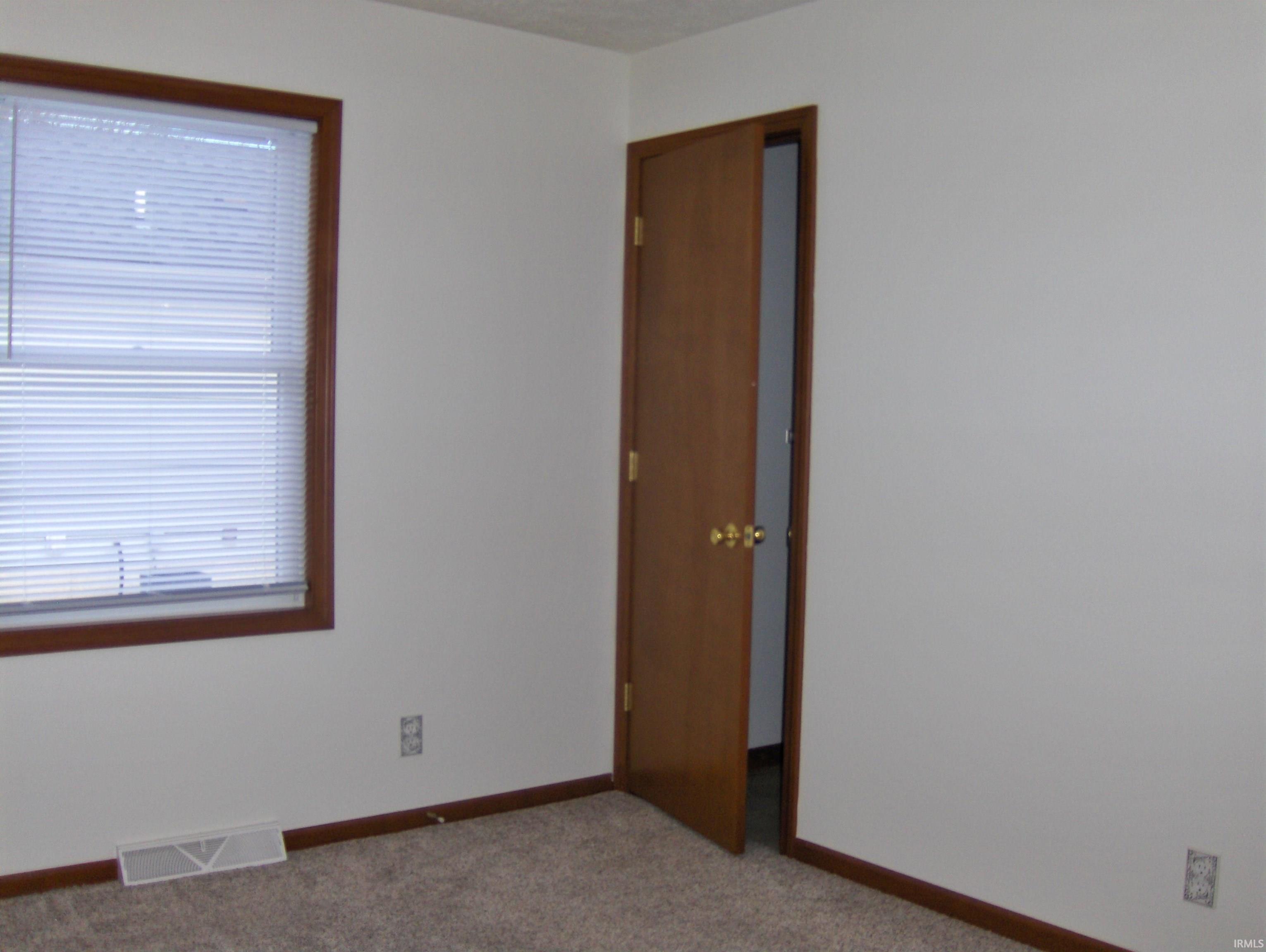 304 South Spring Street Wakarusa, IN 46573 - Photo 15 of 21 Gallery Image 15