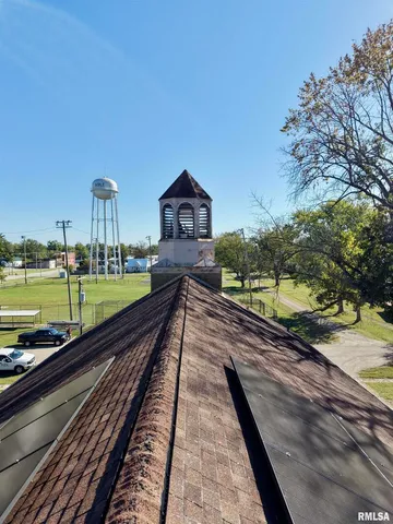 $74,900 | 120 West Poplar Street, Noble, IL 62868