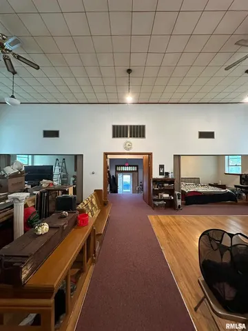 $74,900 | 120 West Poplar Street, Noble, IL 62868