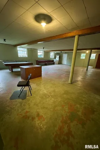 $74,900 | 120 West Poplar Street, Noble, IL 62868