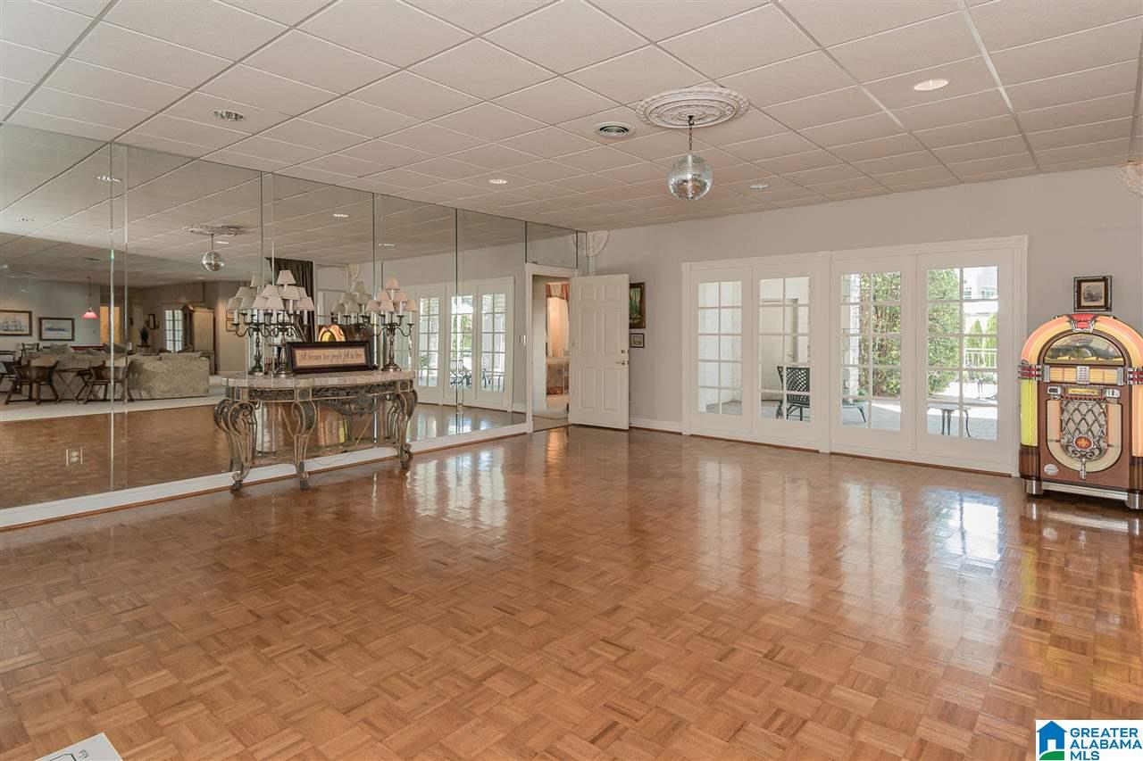 1104 Greymoor Road Birmingham, AL 35242 - Photo 38 of 50