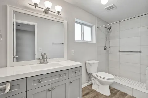 $650,000 | 7200 West 14th Avenue, Hialeah, FL 33014