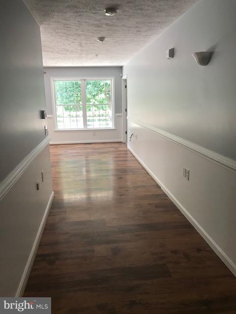 23258 Oak Drive California, MD 20619 - Photo 16 of 26 Gallery Hall