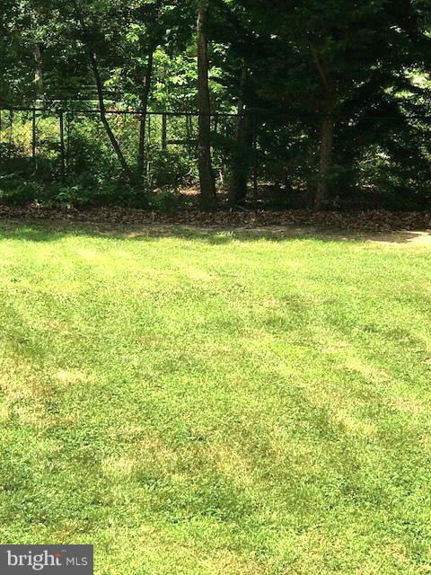 23258 Oak Drive California, MD 20619 - Photo 23 of 26 Sunny Yard