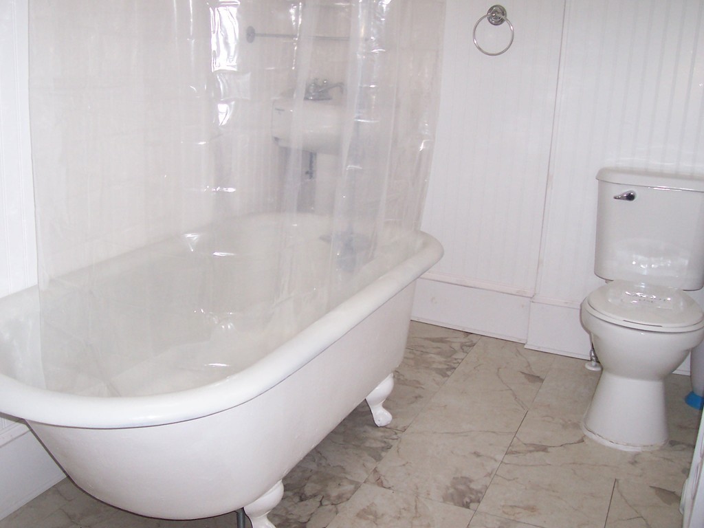 86 Whittier Street Springfield, MA 01108 - Photo 14 of 14 Gallery Image 14