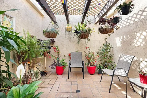 $925,000 | 19544 Vasile Circle, Huntington Beach, CA 92646