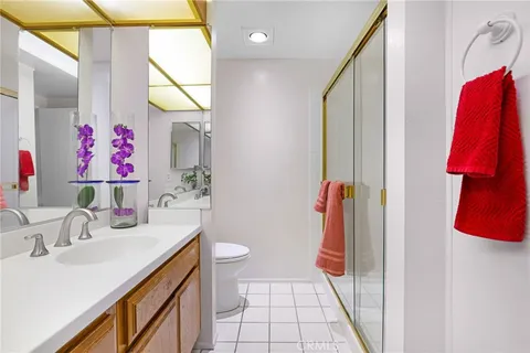 $925,000 | 19544 Vasile Circle, Huntington Beach, CA 92646