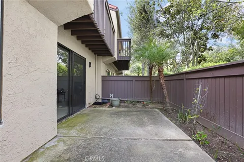 $925,000 | 19544 Vasile Circle, Huntington Beach, CA 92646