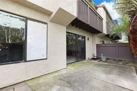 $925,000 | 19544 Vasile Circle, Huntington Beach, CA 92646
