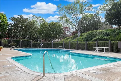 $925,000 | 19544 Vasile Circle, Huntington Beach, CA 92646