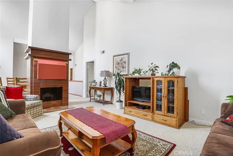 $925,000 | 19544 Vasile Circle, Huntington Beach, CA 92646
