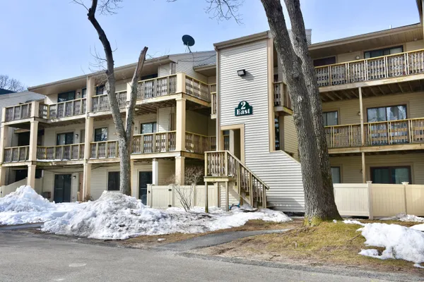 $299,000 | 800 Bearses Way, Unit 2ED, Hyannis, MA 02601