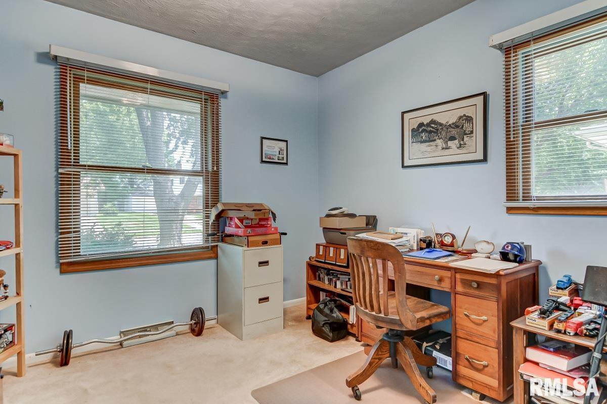 31 Providence Lane Springfield, IL 62711 - Photo 12 of 25 Gallery Image 12