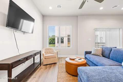 $750,000 | 101 Canvasback Drive, Youngsville, LA 70592