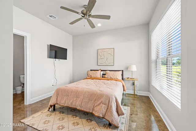 $750,000 | 101 Canvasback Drive, Youngsville, LA 70592