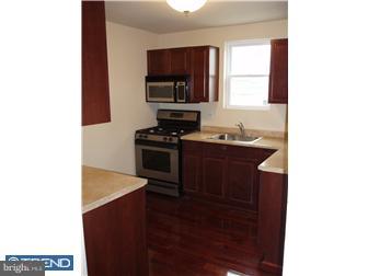 430 Woodcliffe Road Upper Darby, PA 19082 - Photo 6 of 12