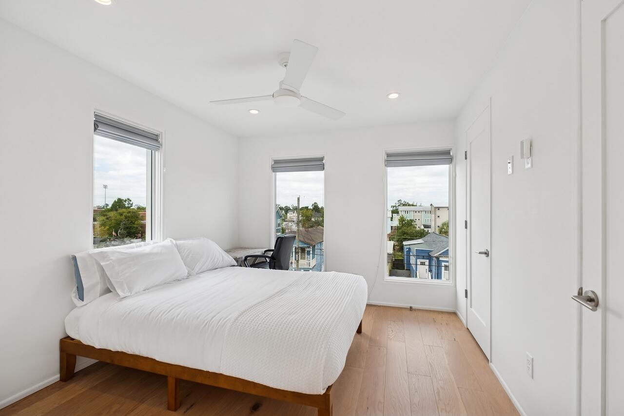 199 Fishburne Street Charleston, SC 29403 - Photo 16 of 24 3rd Floor Bedroom