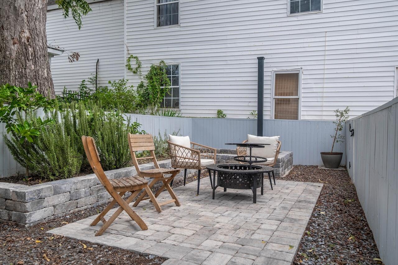 199 Fishburne Street Charleston, SC 29403 - Photo 23 of 24 Hardscaped Backyard
