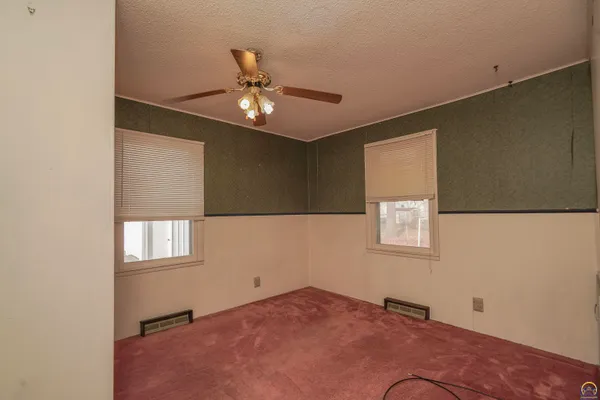 $119,500 | 1601 2nd Avenue West, Horton, KS 66439