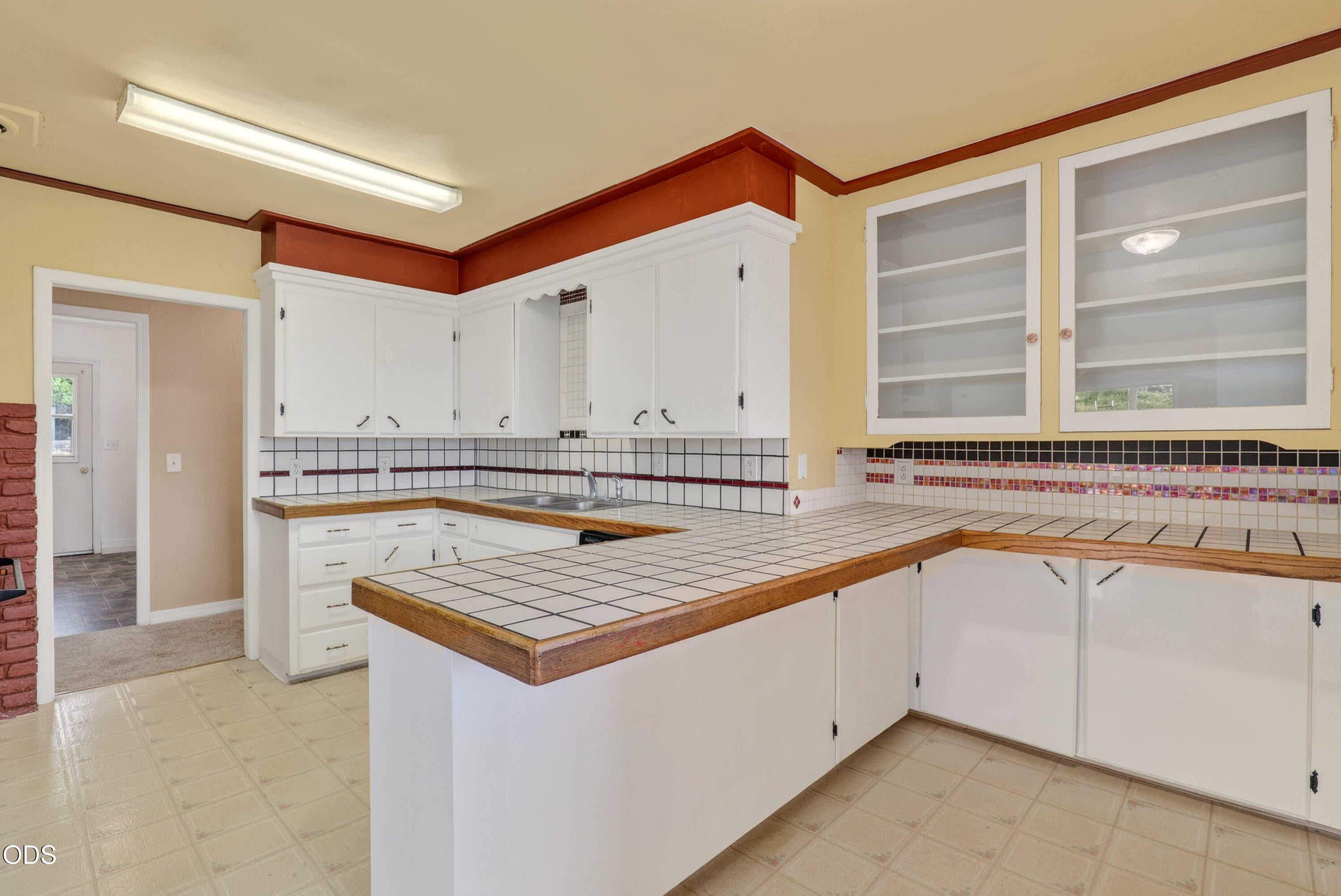 202 Pleasant View Talent, OR 97540 - Photo 16 of 73 Gallery Image 16