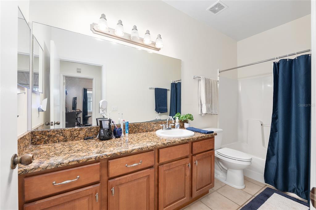 4700 Southwest Archer Road, Unit 112 Gainesville, FL 32608 - Photo 26 of 41