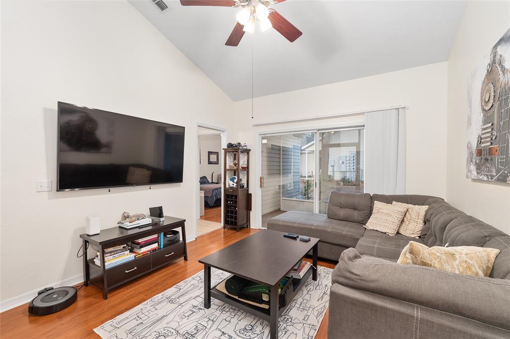 4700 Southwest Archer Road, Unit 112 Gainesville, FL 32608 - Photo 8 of 41