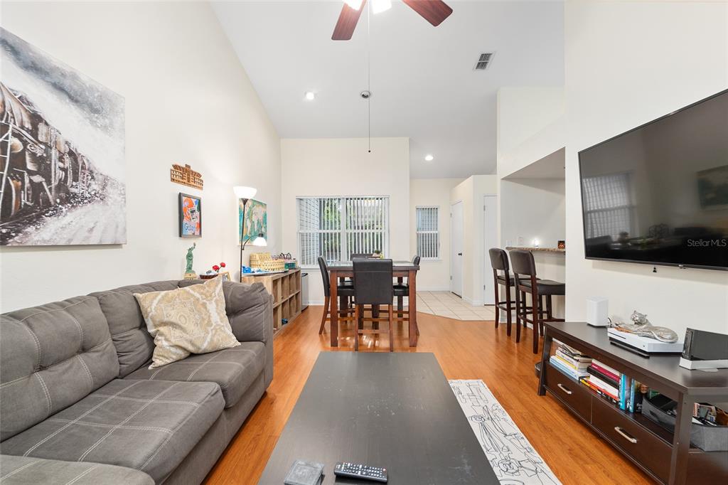 4700 Southwest Archer Road, Unit 112 Gainesville, FL 32608 - Photo 10 of 41