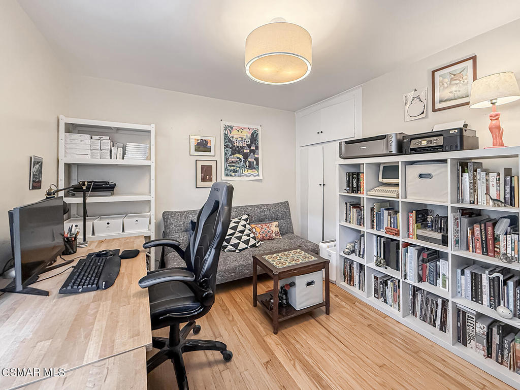 1528 Yale Street, Unit 3 Santa Monica, CA 90404 - Photo 19 of 28