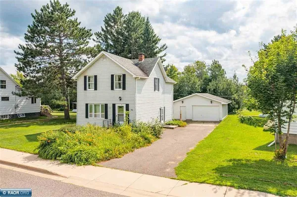 $135,000 | 70 Main Street, Soudan, MN 55782