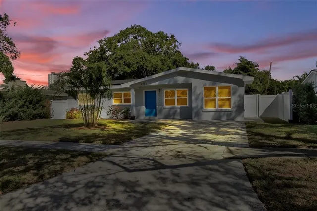 $499,000 | 4733 West Iowa Avenue, Tampa, FL 33616