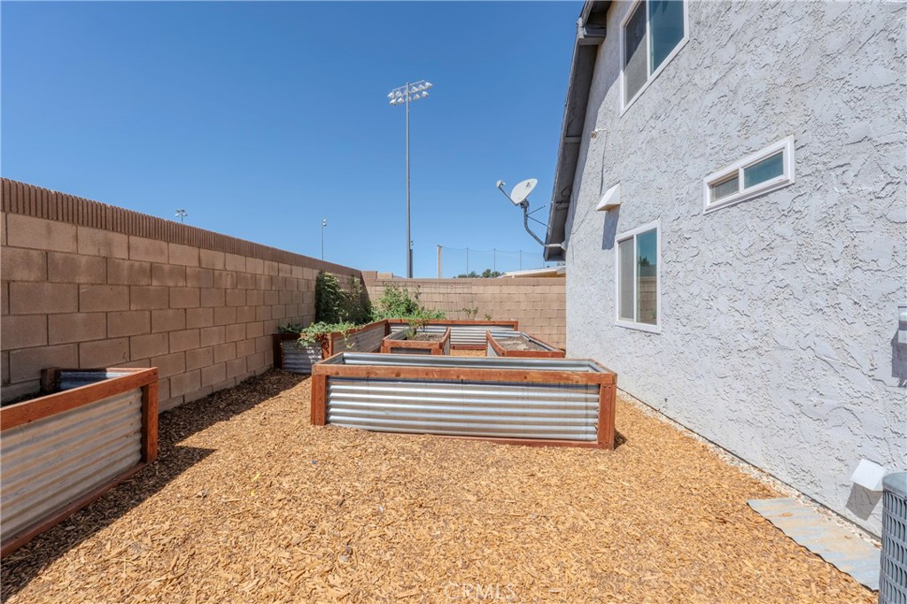 4718 Quartz Hill Road Lancaster, CA 93536 - Photo 39 of 47 Gallery Image 39
