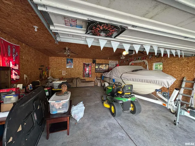 $129,900 | 1310 West Franklin Street, Taylorville, IL 62568