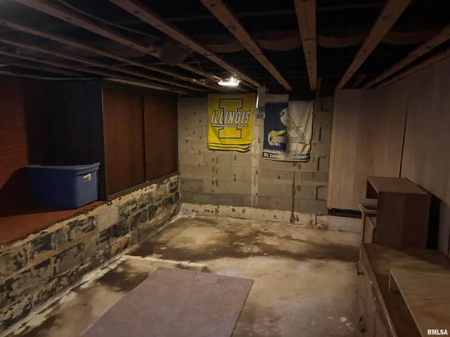 $129,900 | 1310 West Franklin Street, Taylorville, IL 62568