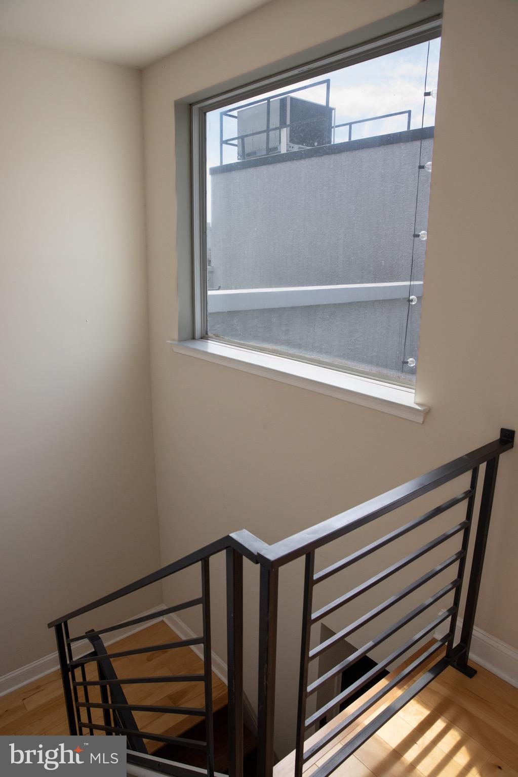 323 East Allen Street, Unit 4 Philadelphia, PA 19125 - Photo 18 of 24 a view of entryway