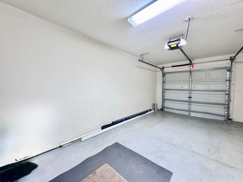 10035 Tranquility Way Tampa, FL 33625 - Photo 23 of 28 a view of an empty room