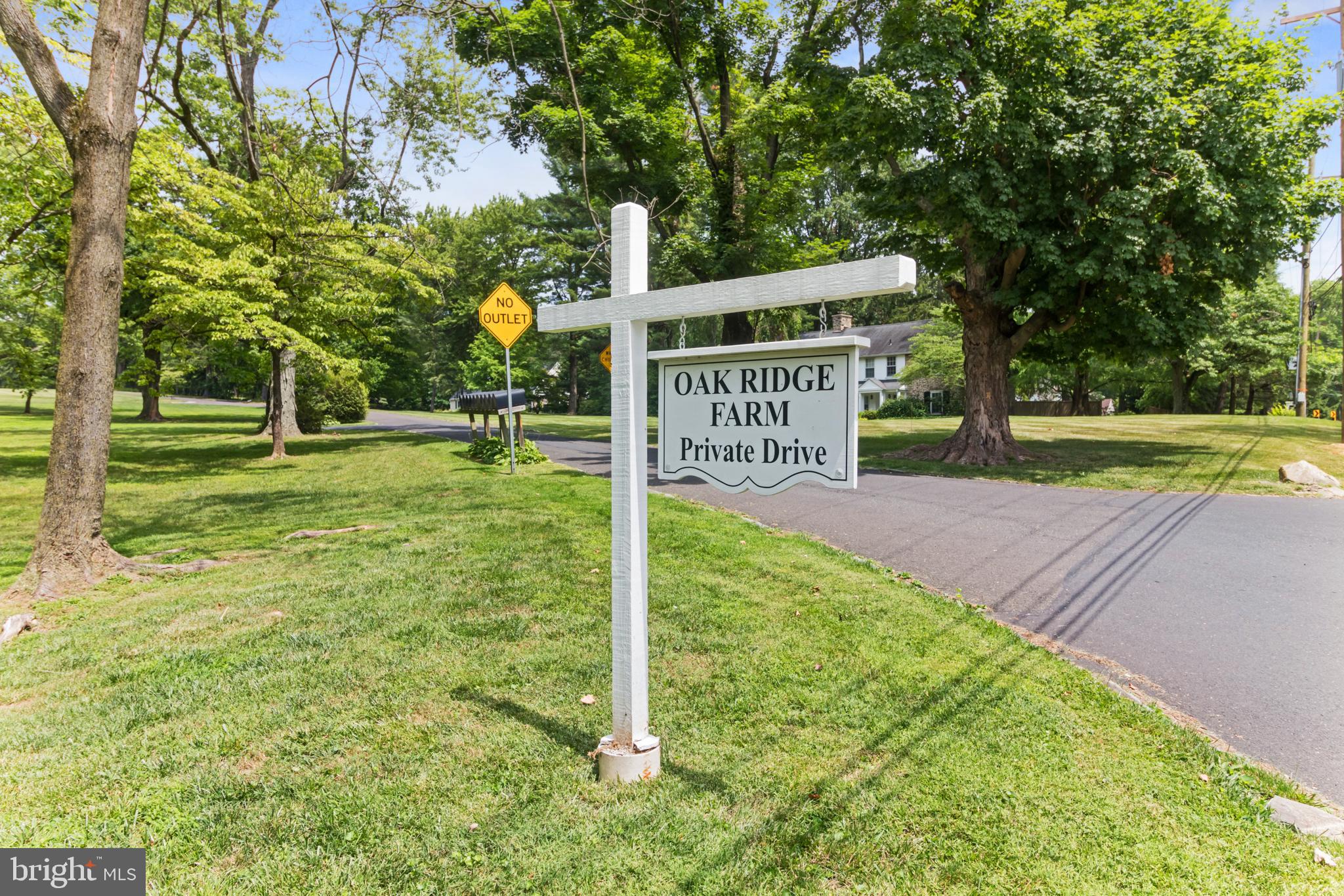 3040 Oakridge Farm Road Huntingdon Valley, PA 19006 - Photo 40 of 41 Gallery Image 40