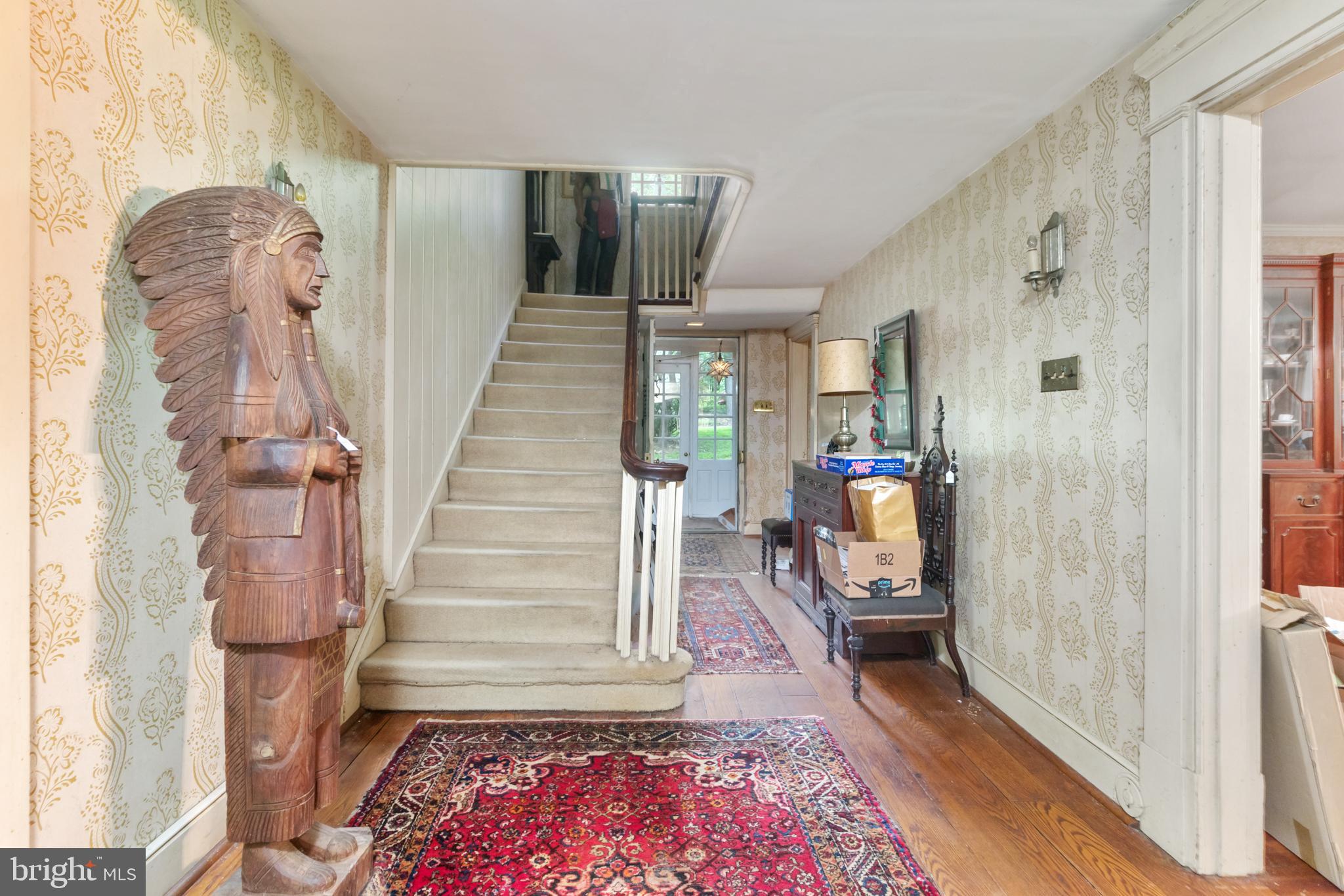 3040 Oakridge Farm Road Huntingdon Valley, PA 19006 - Photo 8 of 41 Gallery Image 8