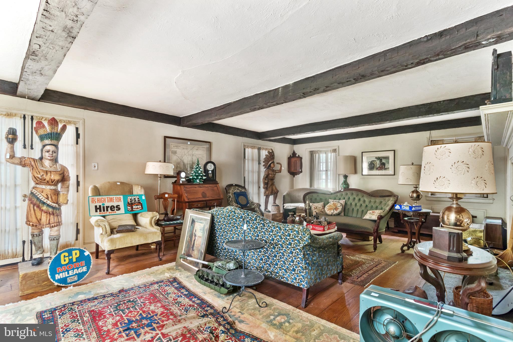 3040 Oakridge Farm Road Huntingdon Valley, PA 19006 - Photo 9 of 41 Gallery Image 9