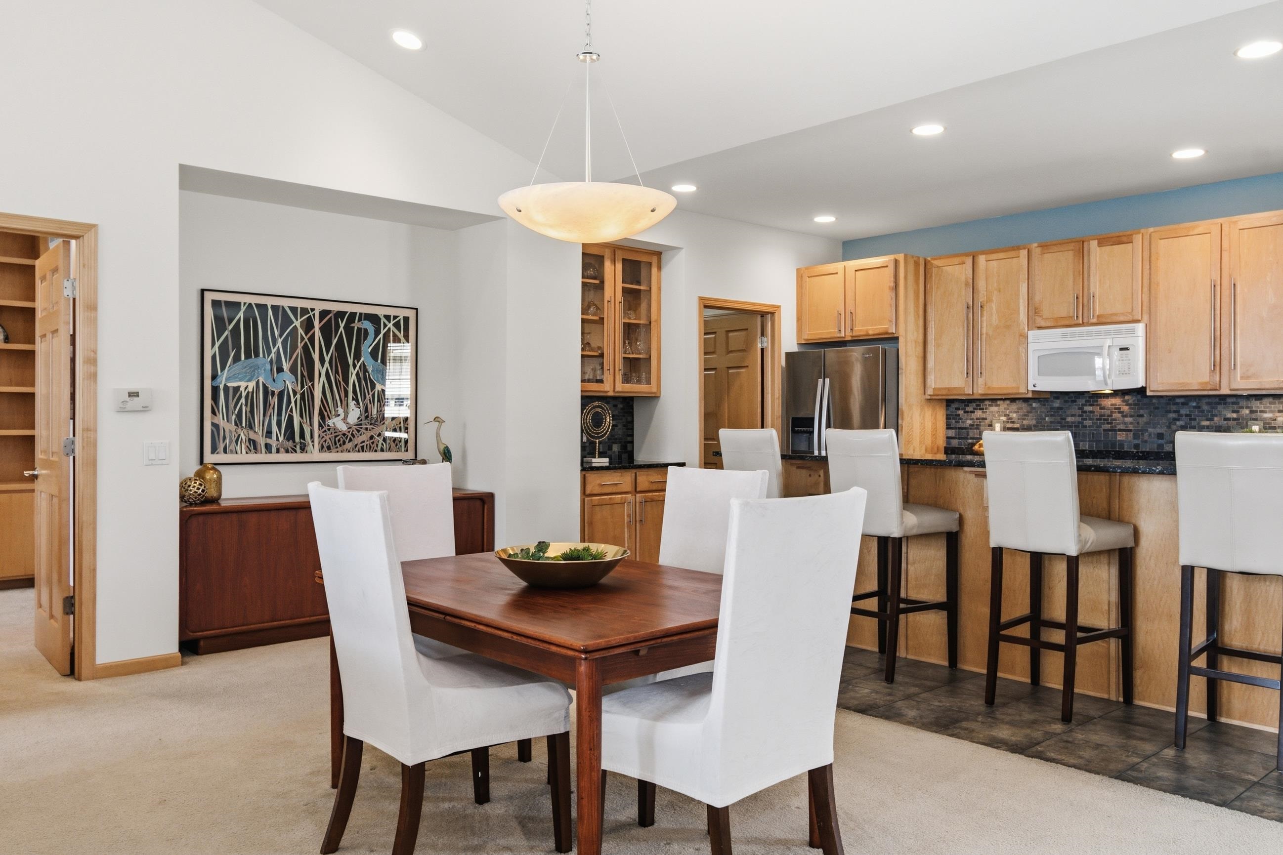 1615 Pond View Middleton, WI 53562 - Photo 12 of 76