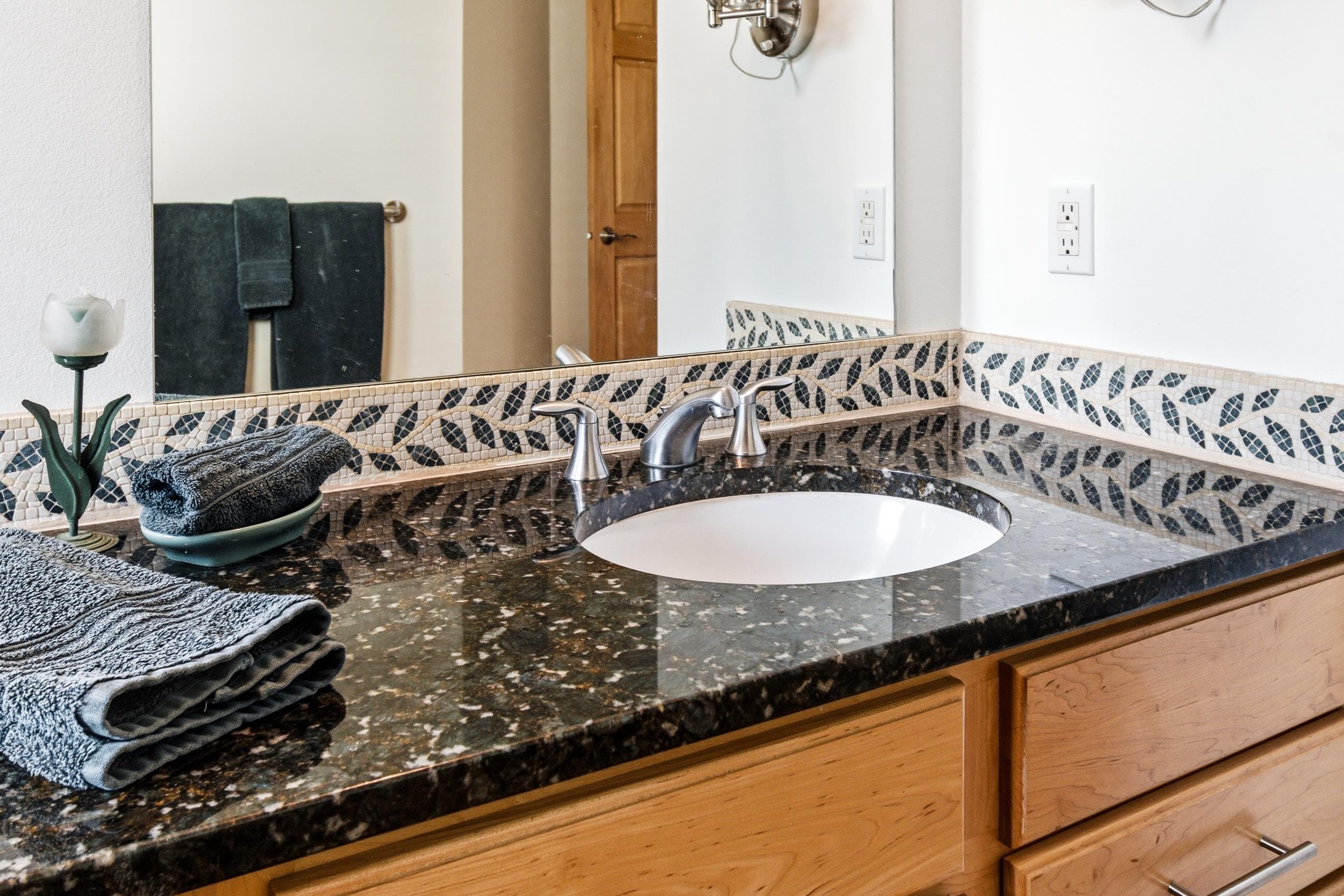 1615 Pond View Middleton, WI 53562 - Photo 32 of 76