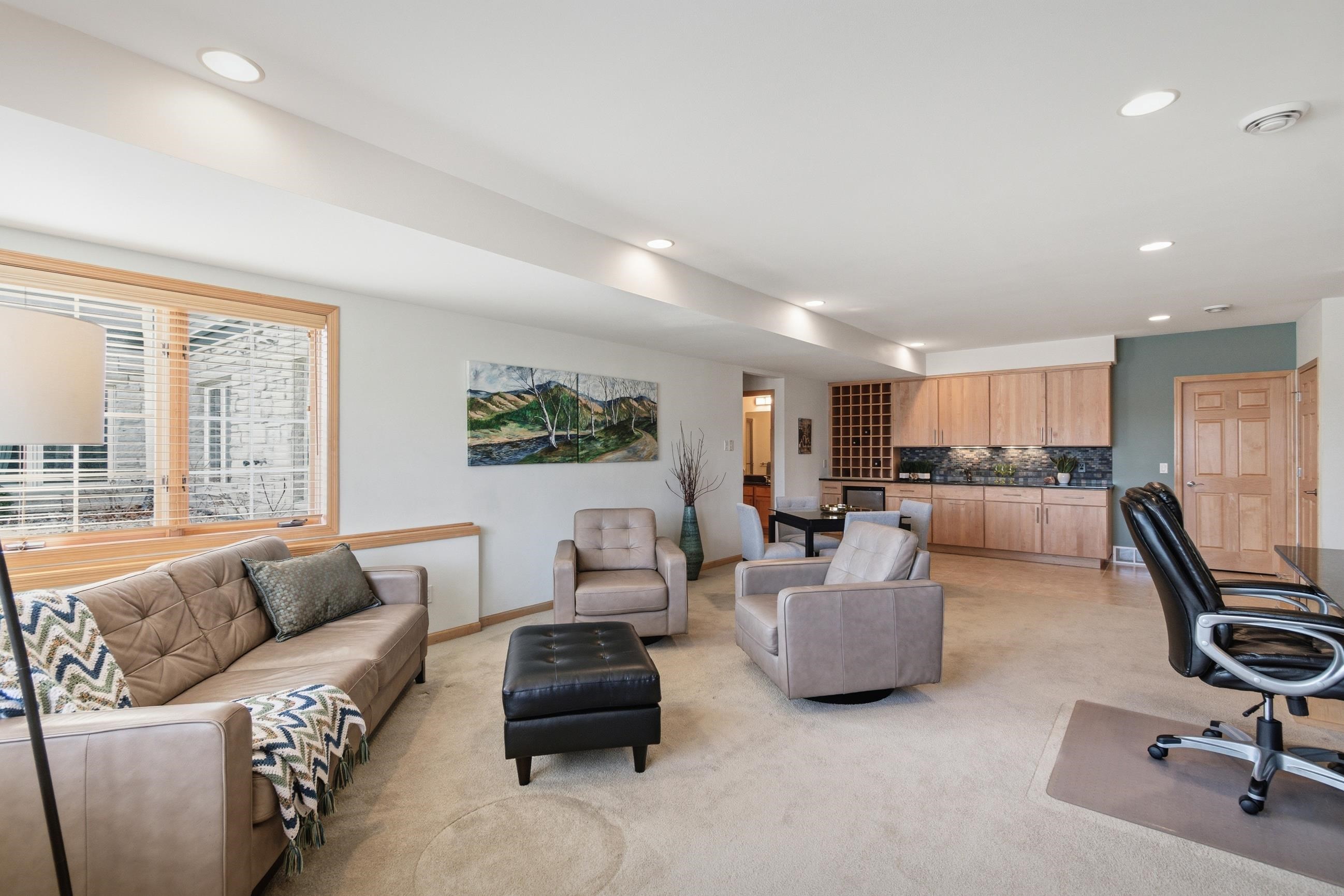 1615 Pond View Middleton, WI 53562 - Photo 45 of 76